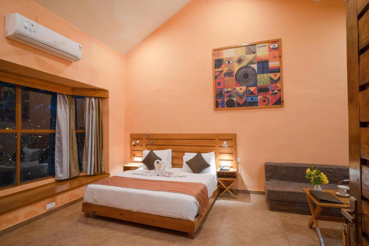 Lahermitage Resort Lansdowne Ngoại thất bức ảnh