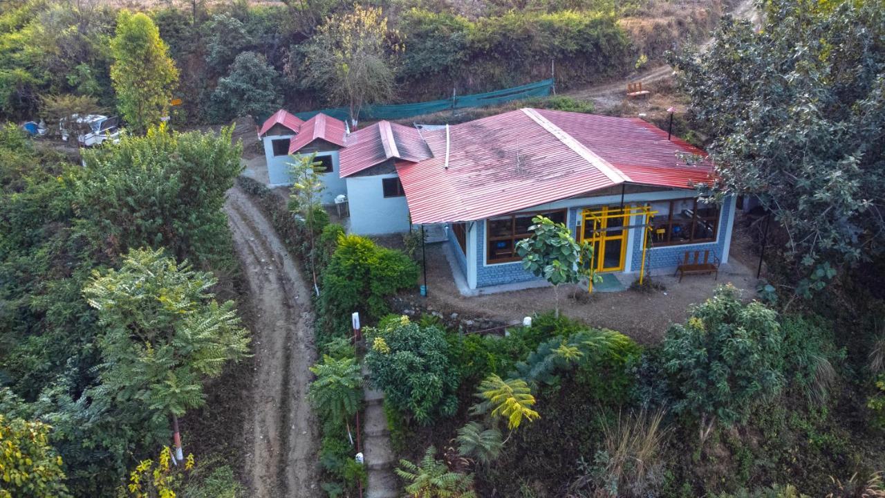 Lahermitage Resort Lansdowne Ngoại thất bức ảnh