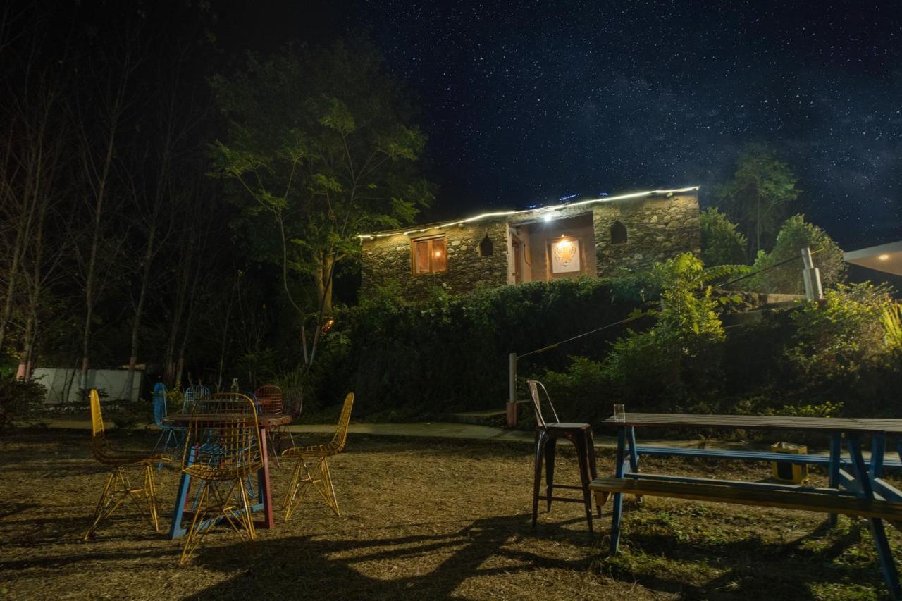 Lahermitage Resort Lansdowne Ngoại thất bức ảnh