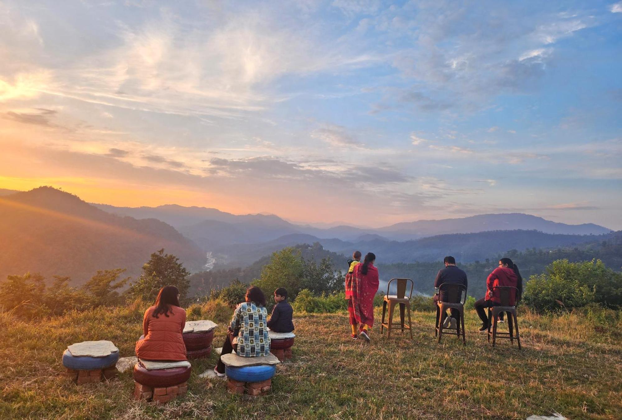 Lahermitage Resort Lansdowne Ngoại thất bức ảnh
