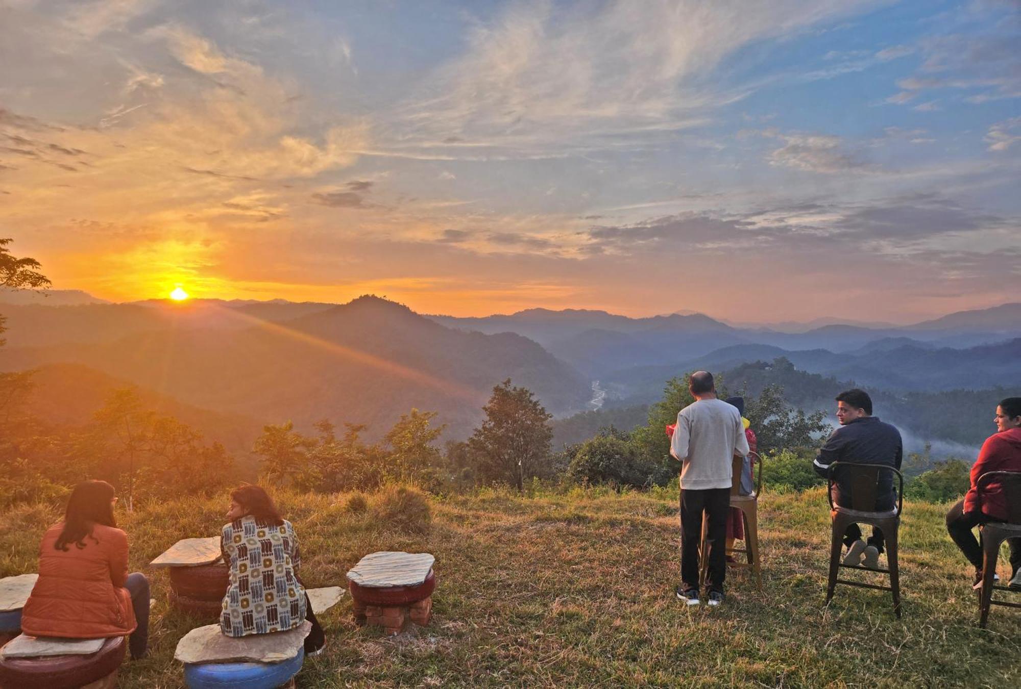 Lahermitage Resort Lansdowne Ngoại thất bức ảnh